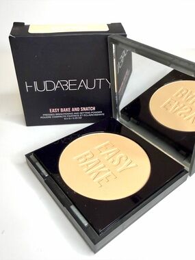 Huda Beauty Easy Bake and Snatch Pressed Powder Banana Bread